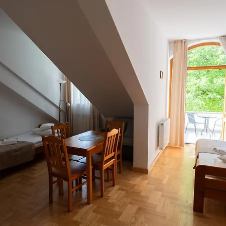 ホームステイ Goscinne Dom Sw. Szymona *