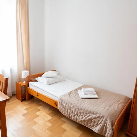 Goscinne Dom Sw. Szymona ホームステイ