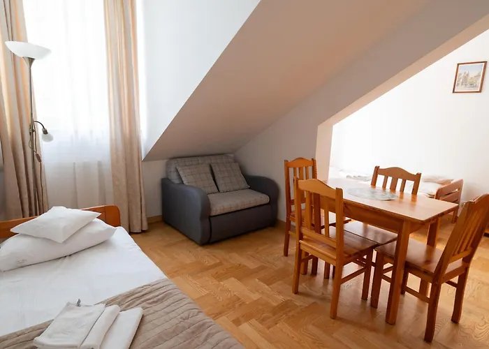 Goscinne Dom Sw. Szymona Séjour chez l'habitant *