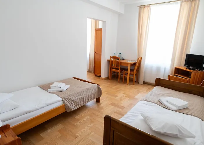 Goscinne Dom Sw. Szymona *