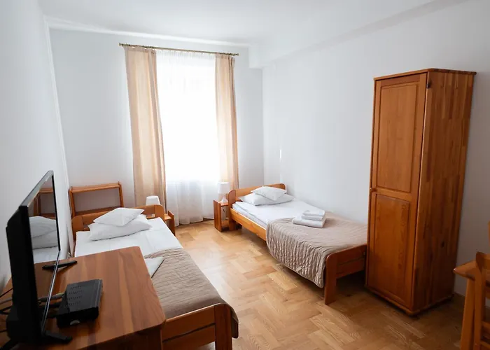 Goscinne Dom Sw. Szymona *