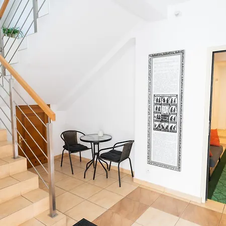 Goscinne Dom Sw. Szymona Δωμάτια σε οικογενειακή κατοικία *