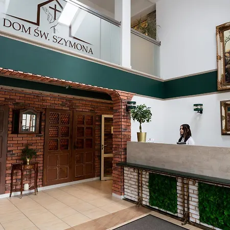 Δωμάτια σε οικογενειακή κατοικία Goscinne Dom Sw. Szymona Krasków