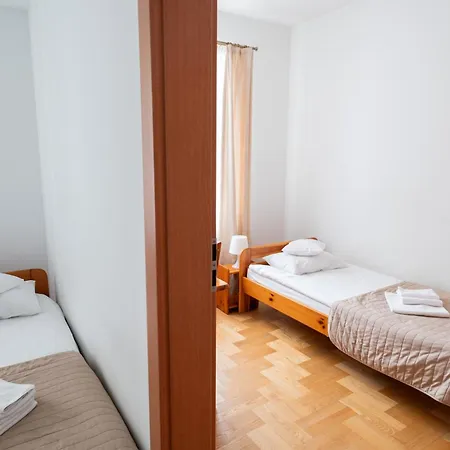 Goscinne Dom Sw. Szymona Δωμάτια σε οικογενειακή κατοικία